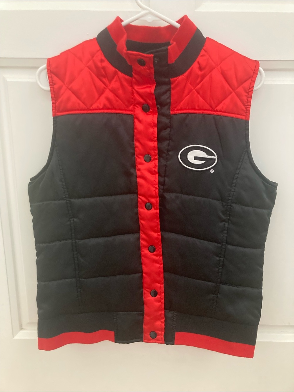 Women’s Quilted Black & Red Georgia Bulldogs Puffer Vest